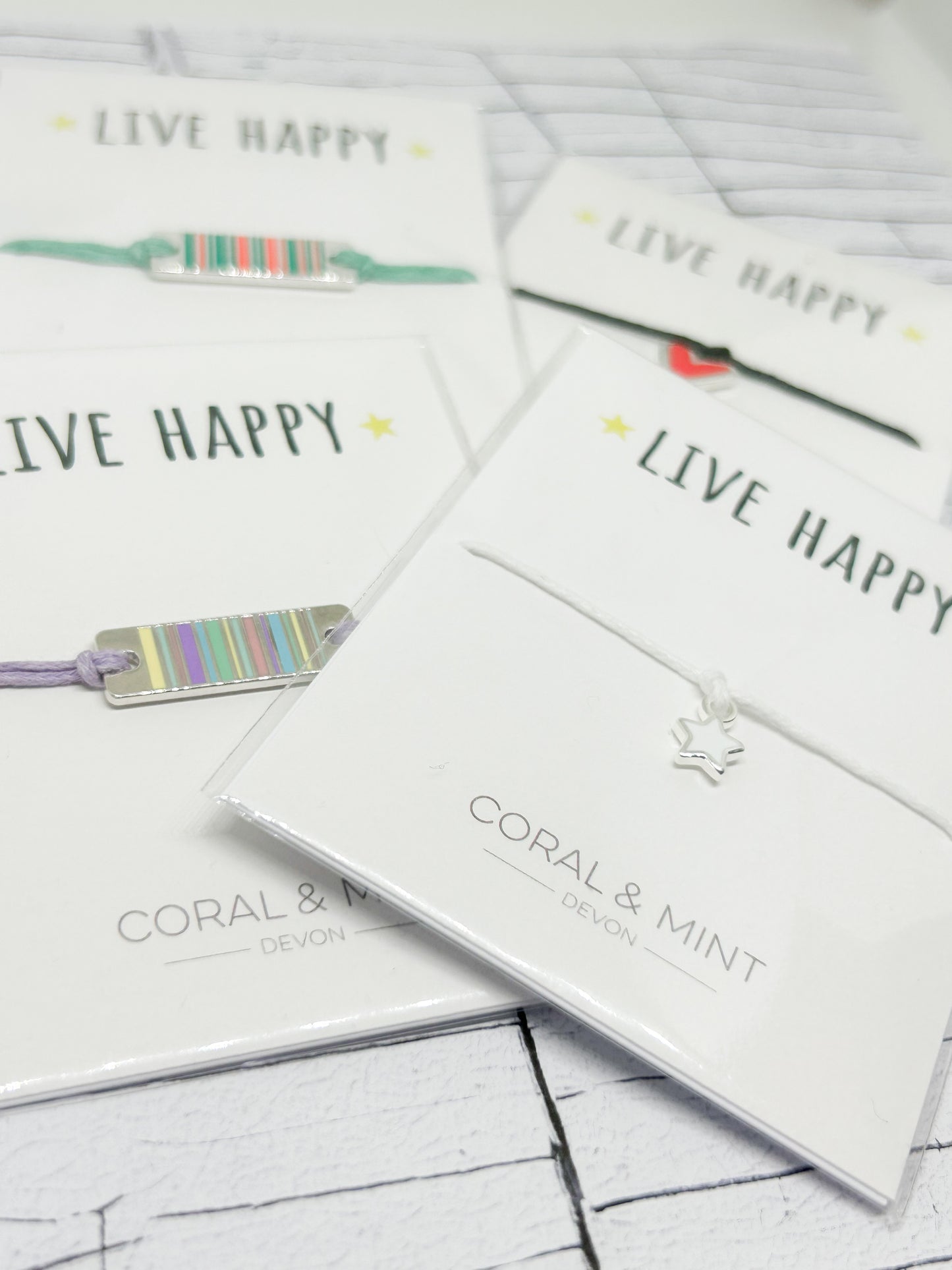 'Live Happy!' Pastel String Bracelet.