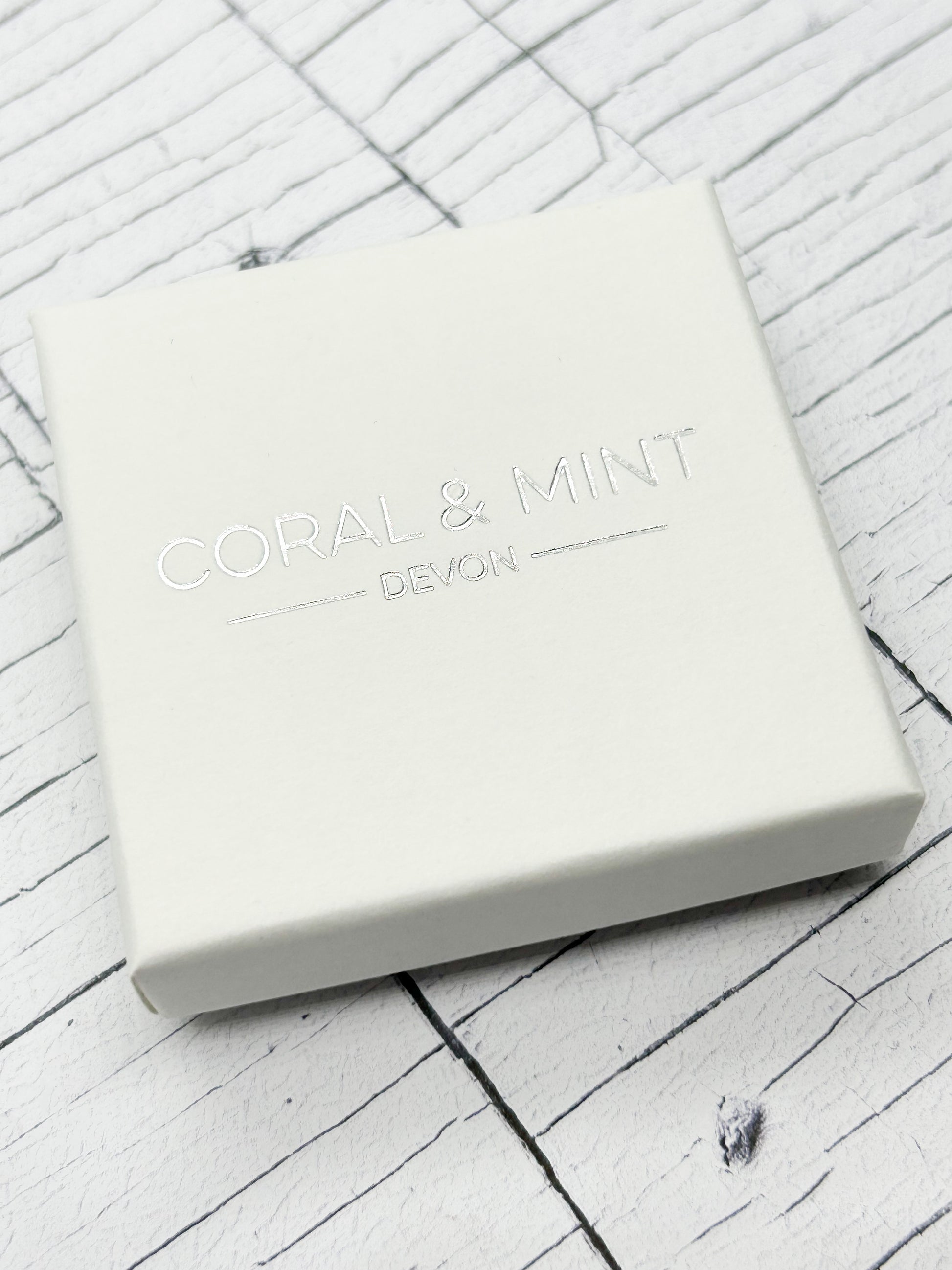 Coral & Mint gift box - Eve & Flamingo 