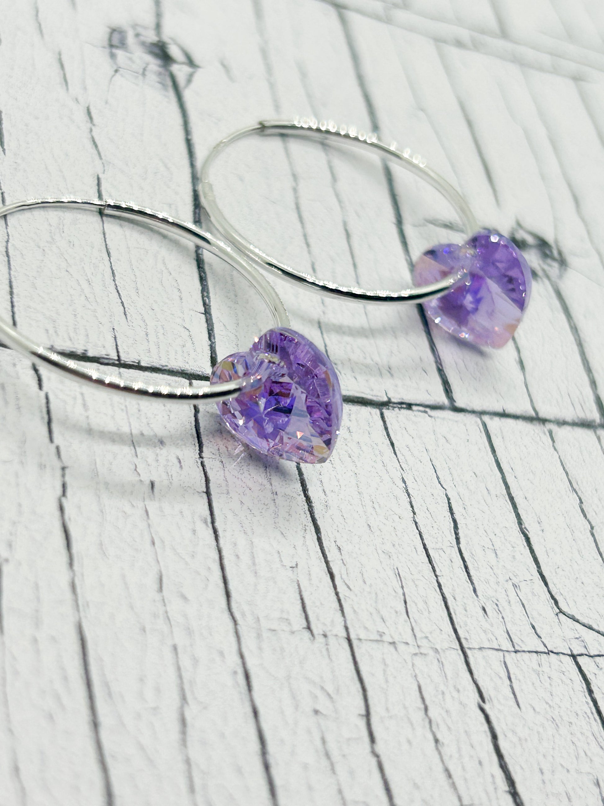 Violet crystal earrings - Eve & Flamingo