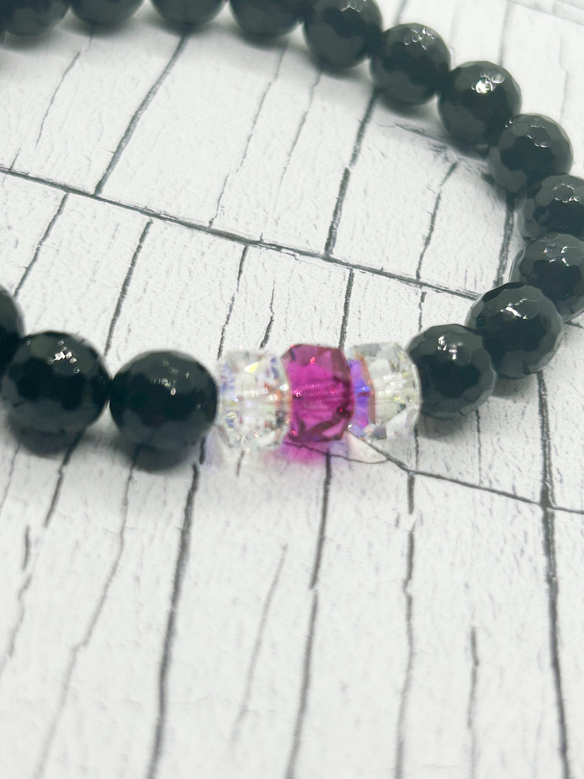 Black bracelet with crystal beads - Eve & Flamingo 