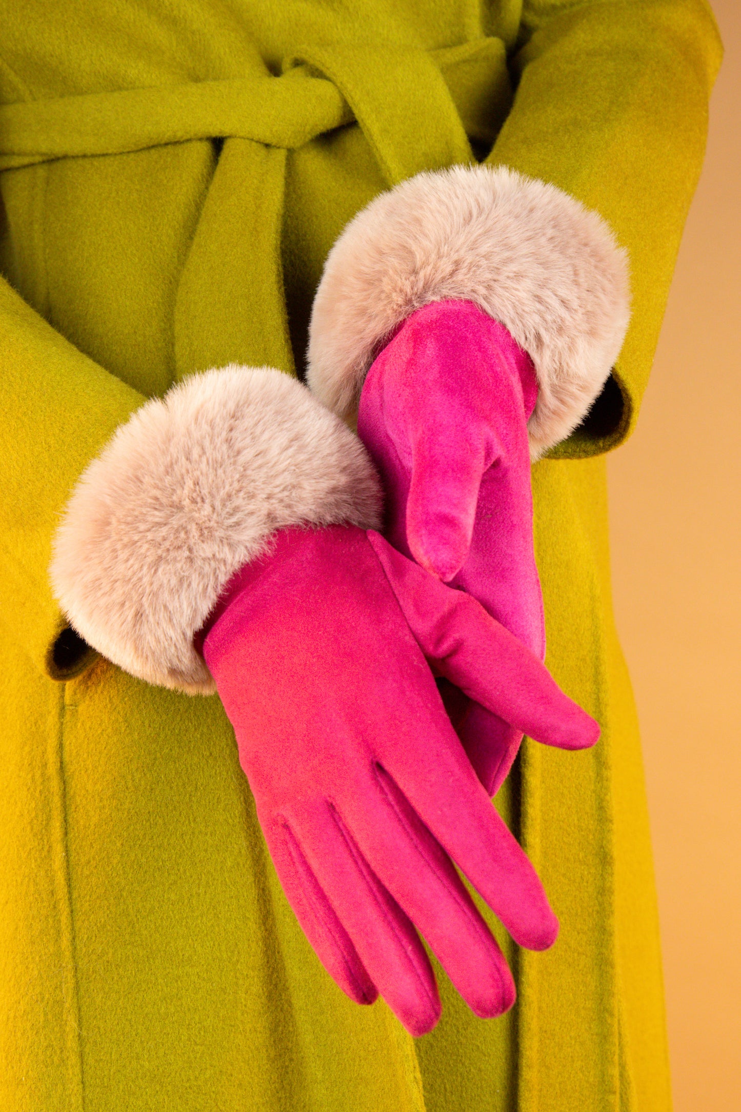 Powder Bettina Gloves - Eve and Flamingo